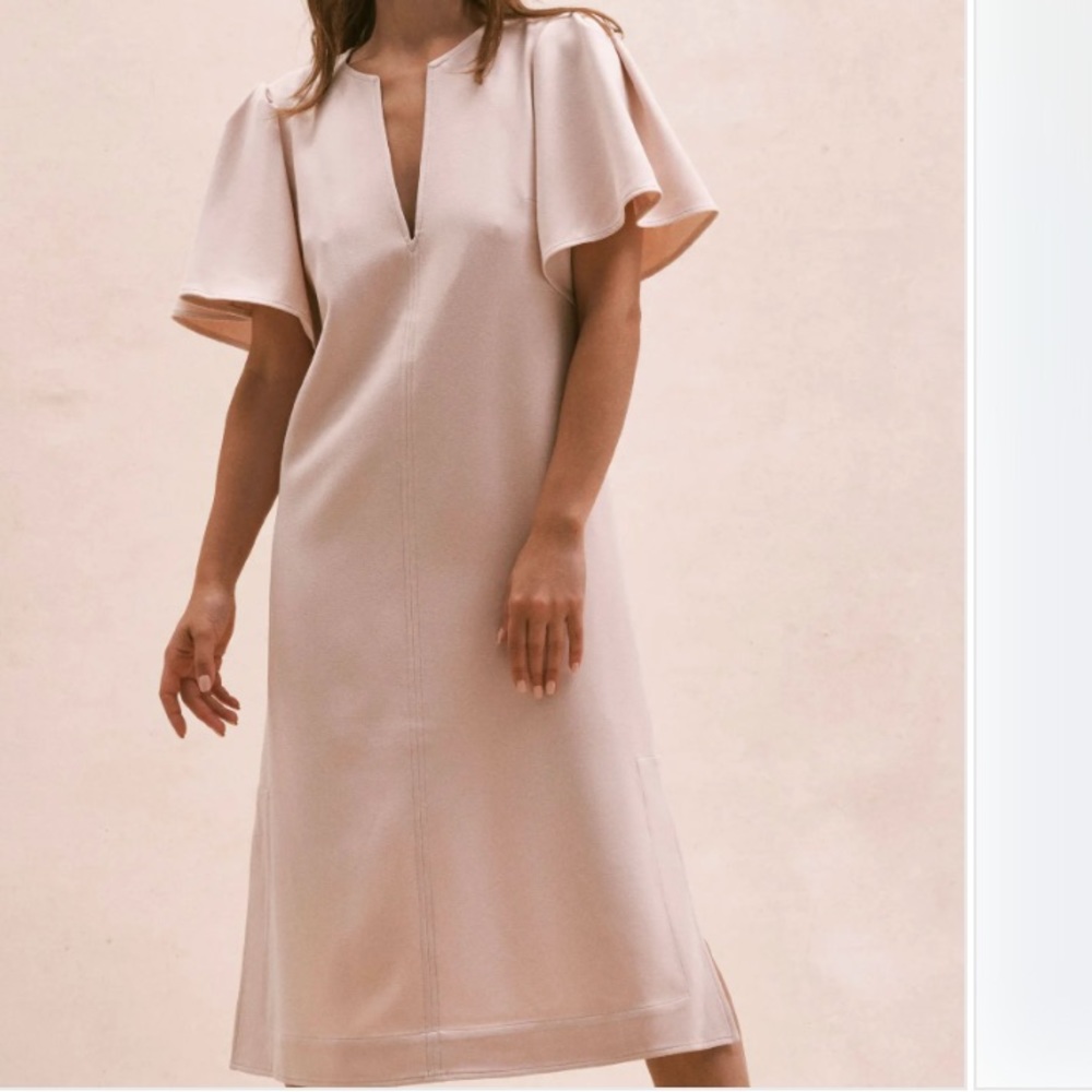 Toccin (NY) Flutter Sleeve Dress